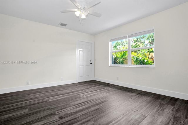 929 S N Street 5, Lake Worth, FL 33460