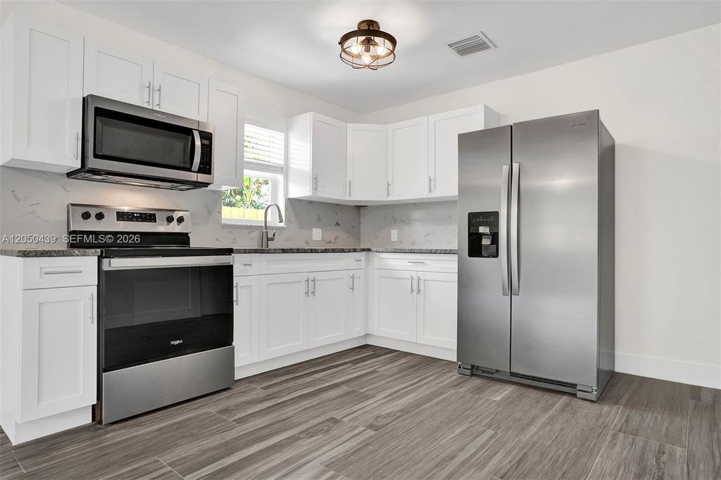 929 S N Street 5, Lake Worth, FL 33460