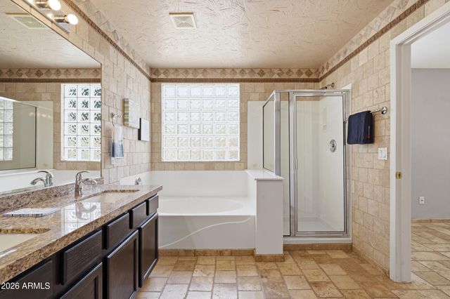 6780 W BUCKSKIN Trail, Peoria, AZ 85383