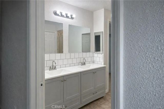 494 Alta Mesa Drive, Riverside, CA 92507