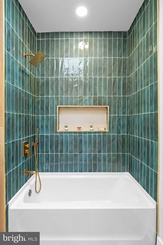 5725 HUNTER ST, Philadelphia, PA 19131