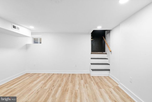 5725 HUNTER ST, Philadelphia, PA 19131