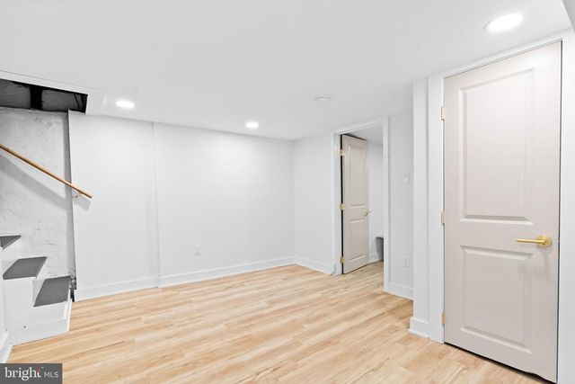 5725 HUNTER ST, Philadelphia, PA 19131