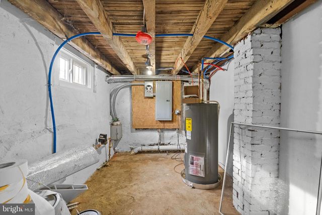 5725 HUNTER ST, Philadelphia, PA 19131