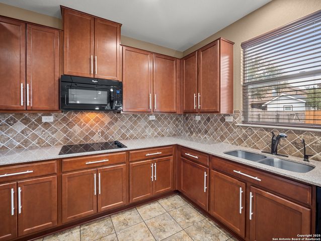 7514 Copper CV, Converse, TX 78109