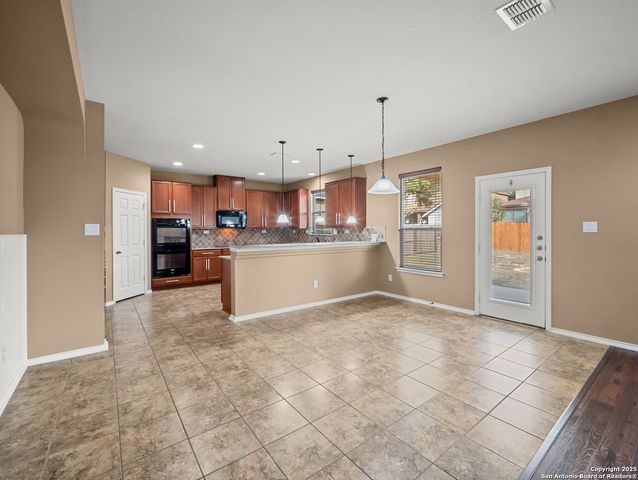 7514 Copper CV, Converse, TX 78109