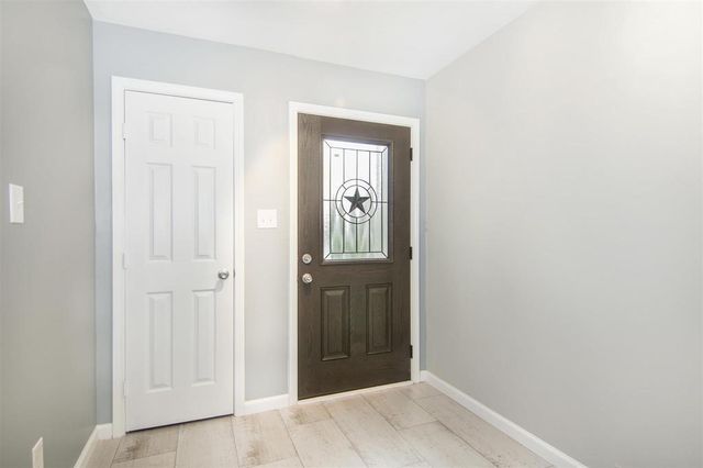 1720 Elgin Street, Houston, TX 77004