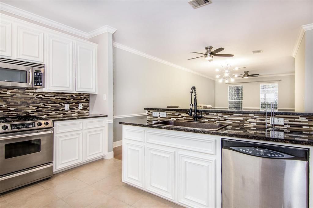 1720 Elgin Street, Houston, TX 77004
