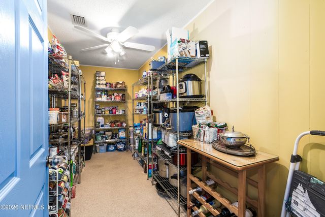 376530 KINGS FERRY Road, Hilliard, FL 32046