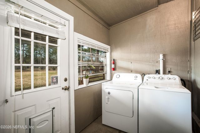 376530 KINGS FERRY Road, Hilliard, FL 32046