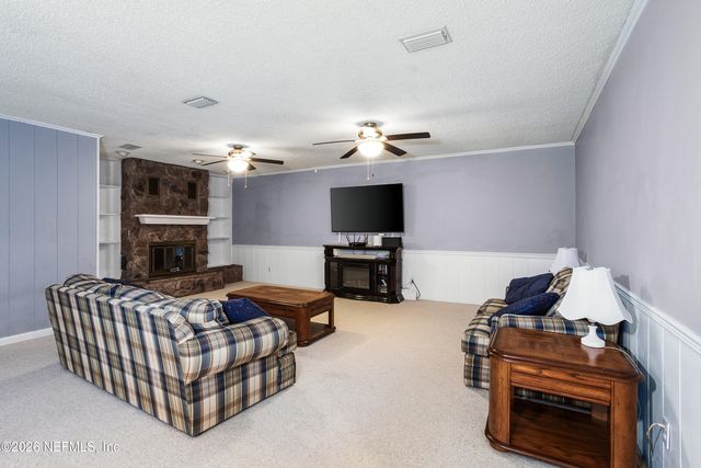 376530 KINGS FERRY Road, Hilliard, FL 32046