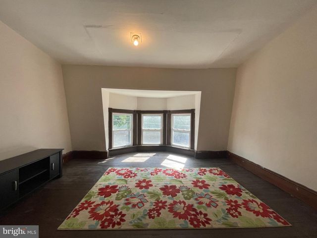 230 N BERNE ST, Schuylkill Haven, PA 17972