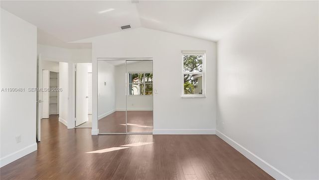 876 Garnet Cir, Weston, FL 33326