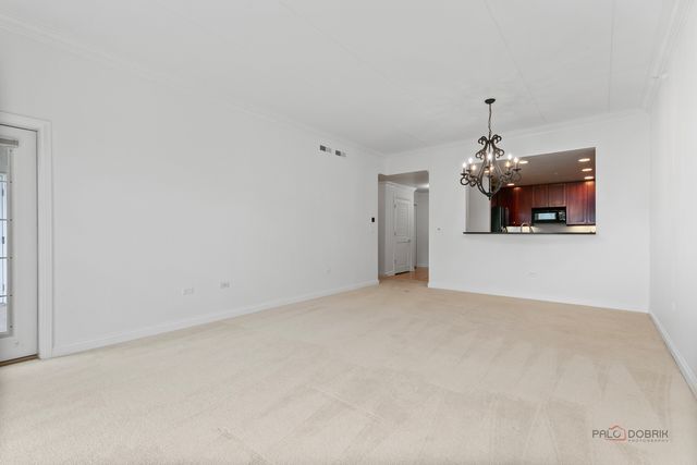 310 E Church Street 201, Libertyville, IL 60048