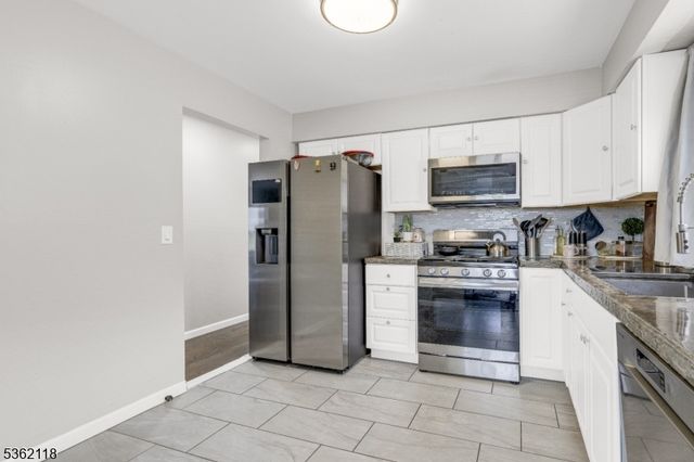1105 Essex Ave 2, Linden City, NJ 07036