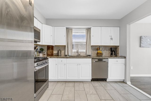 1105 Essex Ave 2, Linden City, NJ 07036