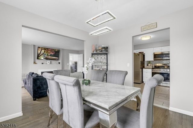 1105 Essex Ave 2, Linden City, NJ 07036