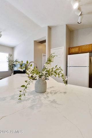 9233 E NEVILLE Avenue 1160, Mesa, AZ 85209