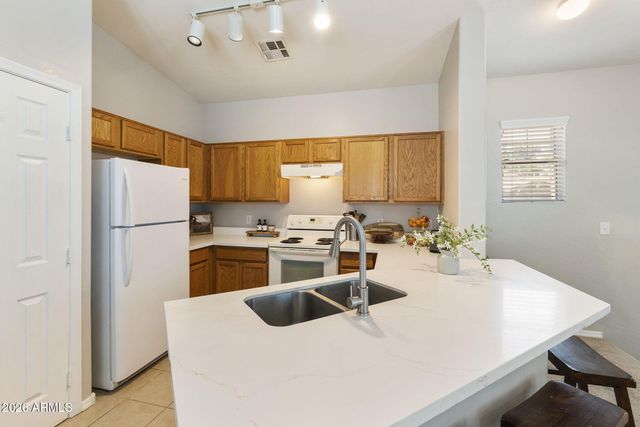 9233 E NEVILLE Avenue 1160, Mesa, AZ 85209