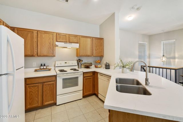 9233 E NEVILLE Avenue 1160, Mesa, AZ 85209