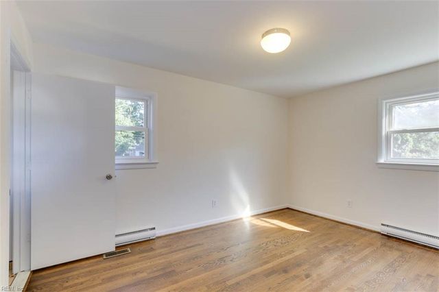 5 Marval CIR, Hampton, VA 23666