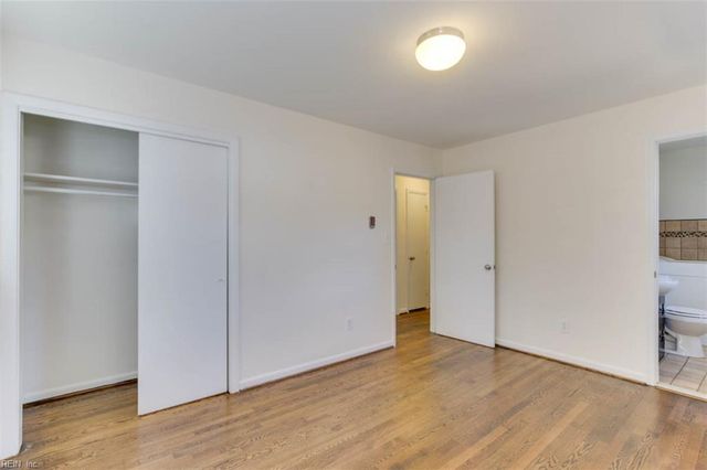 5 Marval CIR, Hampton, VA 23666