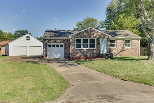 5 Marval CIR, Hampton, VA 23666