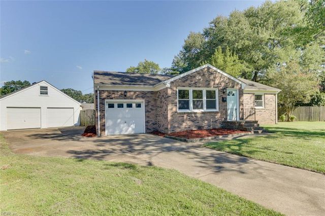 5 Marval CIR, Hampton, VA 23666