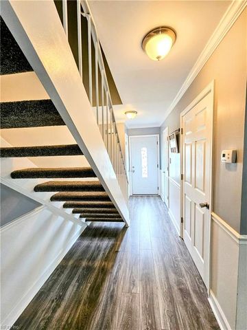 409 Shagbark RD, Virginia Beach, VA 23454