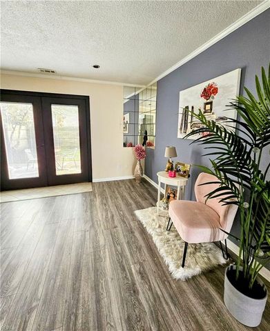 409 Shagbark RD, Virginia Beach, VA 23454