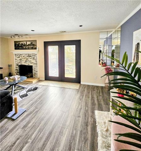 409 Shagbark RD, Virginia Beach, VA 23454