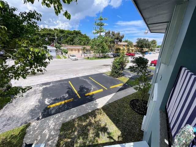 3760 SW 1st Street, Fort Lauderdale, FL 33312