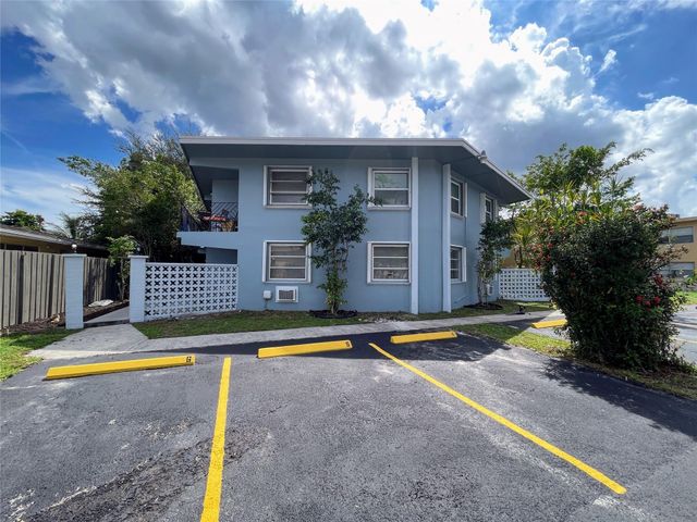 3760 SW 1st Street, Fort Lauderdale, FL 33312