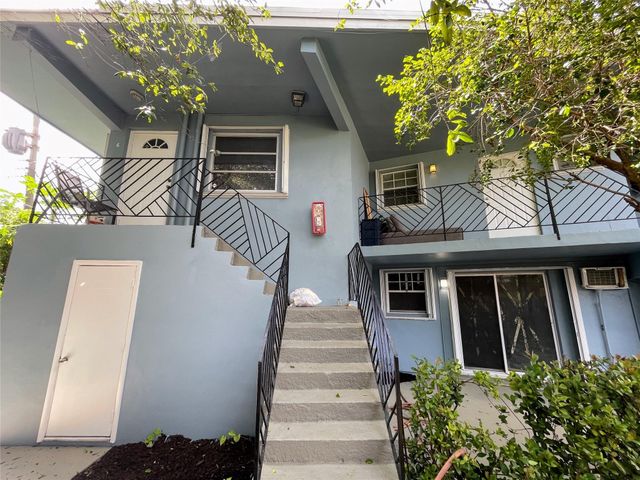 3760 SW 1st Street, Fort Lauderdale, FL 33312