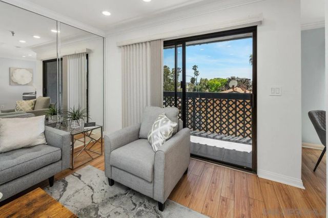 2990 Mission Blvd 303, San Diego, CA 92109