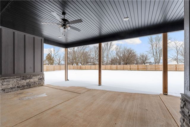 1900 Strong Avenue, Pea Ridge, AR 72751