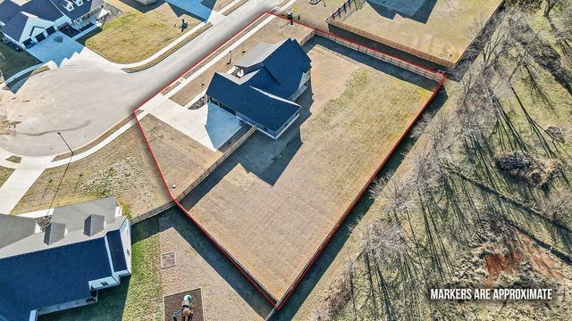 1900 Strong Avenue, Pea Ridge, AR 72751