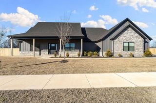 1900 Strong Avenue, Pea Ridge, AR 72751