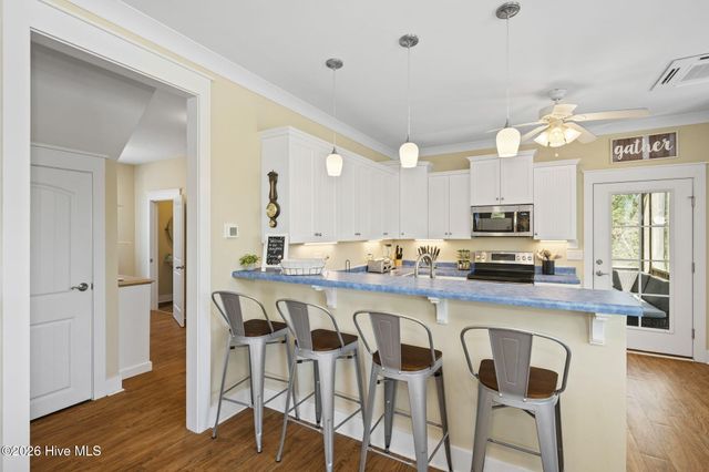 308 Live Oak Street, Emerald Isle, NC 28594