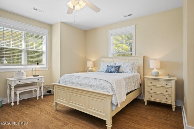 308 Live Oak Street, Emerald Isle, NC 28594