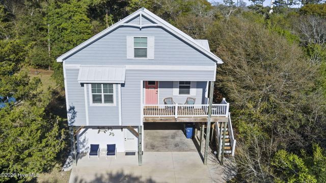 308 Live Oak Street, Emerald Isle, NC 28594