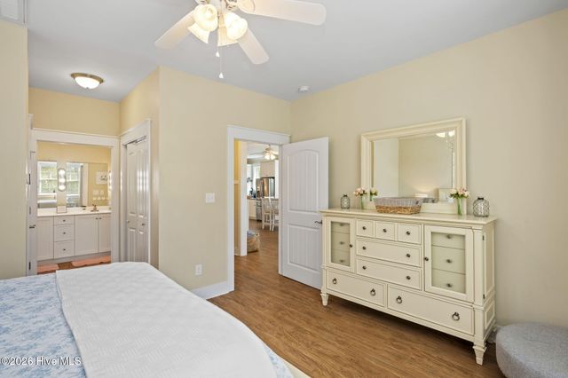 308 Live Oak Street, Emerald Isle, NC 28594