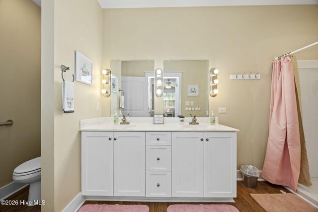 308 Live Oak Street, Emerald Isle, NC 28594