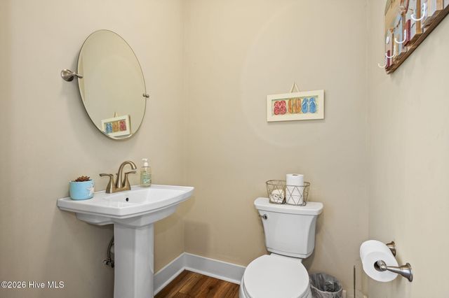 308 Live Oak Street, Emerald Isle, NC 28594