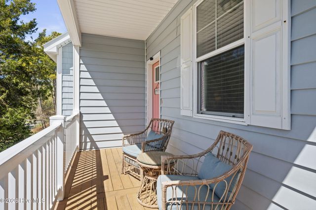 308 Live Oak Street, Emerald Isle, NC 28594