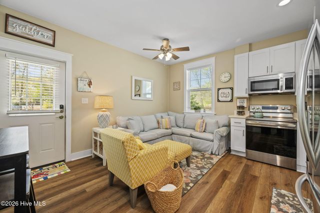 308 Live Oak Street, Emerald Isle, NC 28594