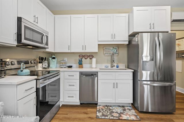 308 Live Oak Street, Emerald Isle, NC 28594