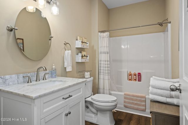 308 Live Oak Street, Emerald Isle, NC 28594