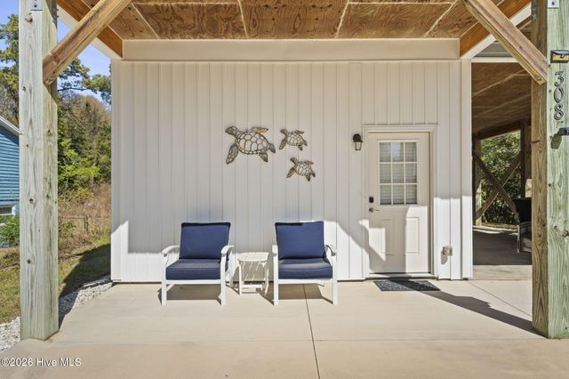 308 Live Oak Street, Emerald Isle, NC 28594