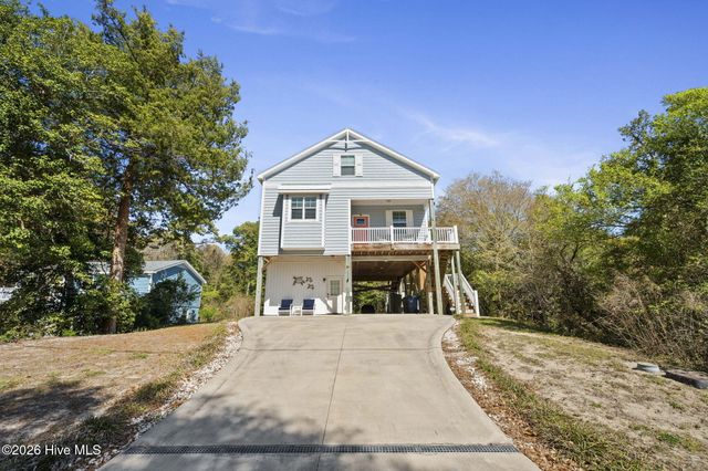 308 Live Oak Street, Emerald Isle, NC 28594